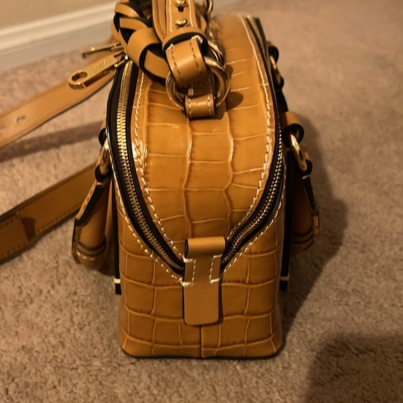 Chloe Small Daria Bag-Autumnal Brown Croc Embossed Leather - Picture 7 of 11
